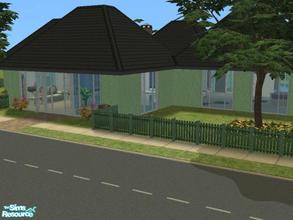 Sims 2 — The Garden by maxi king — A nice home for a single Sim.With pool and pond!In the middle of the house is a small