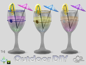 Sims 4 — DIY Coctail by BuffSumm — The slogan of your Sim is: Do It Yourself! So your Sim took a lot of Euro-Pallets and