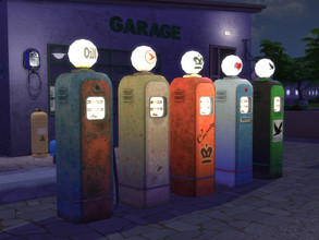 Sims 4 — Vintage Gas Pump (floor lamp) by Cyclonesue — A decorative themed floor lamp for indoor or outdoor use, with
