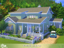 Sims 4 — Freya Clark / No CC by nolcanol — Freya Clark is a charming two-story family home with a garden behind the