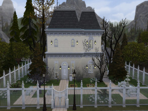 Sims 4 — Spooky Manor by susancho932 — A Spooky Manor for your sims to live in that attracts vampires and ghosts. No one